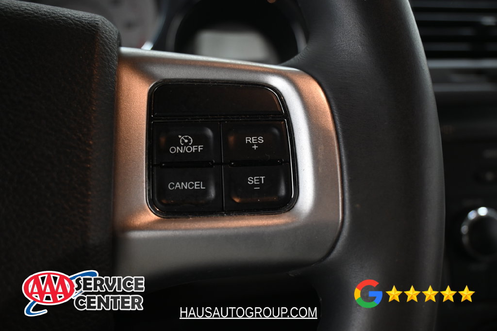 Used 2013 Dodge Challenger SXT RWD image 15
