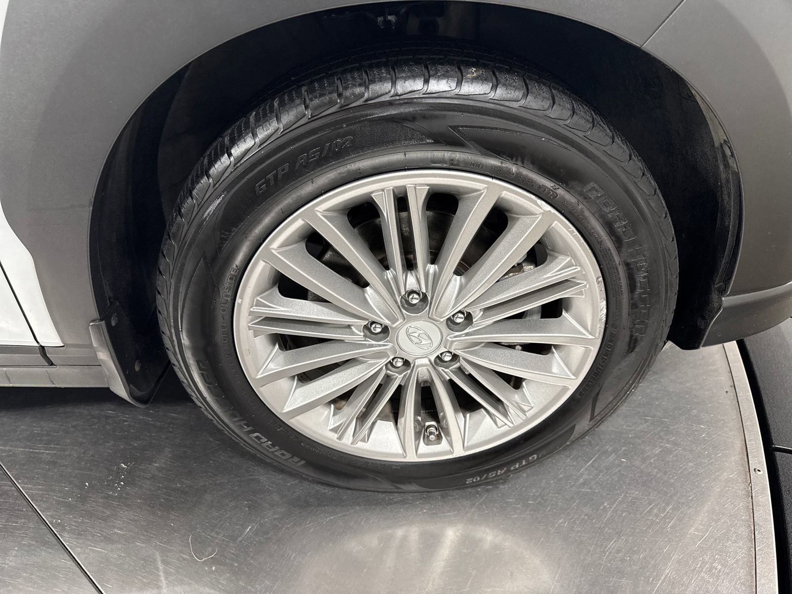 Used 2019 Hyundai Kona SEL AWD/4WD image 14