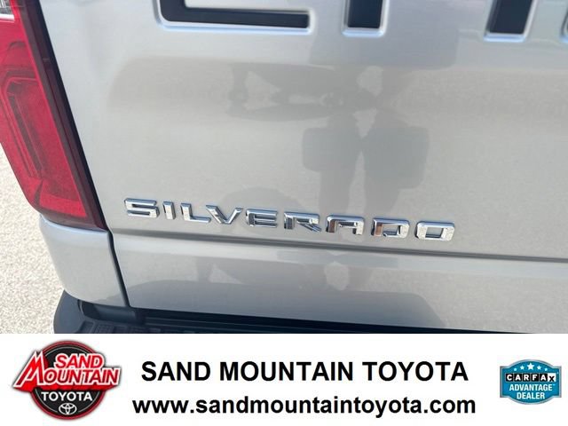 Used 2022 Chevrolet Silverado 1500 RST w/ Convenience Package II AWD/4WD image 12