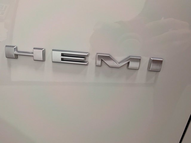 Used 2025 Dodge Durango R/T AWD/4WD image 16