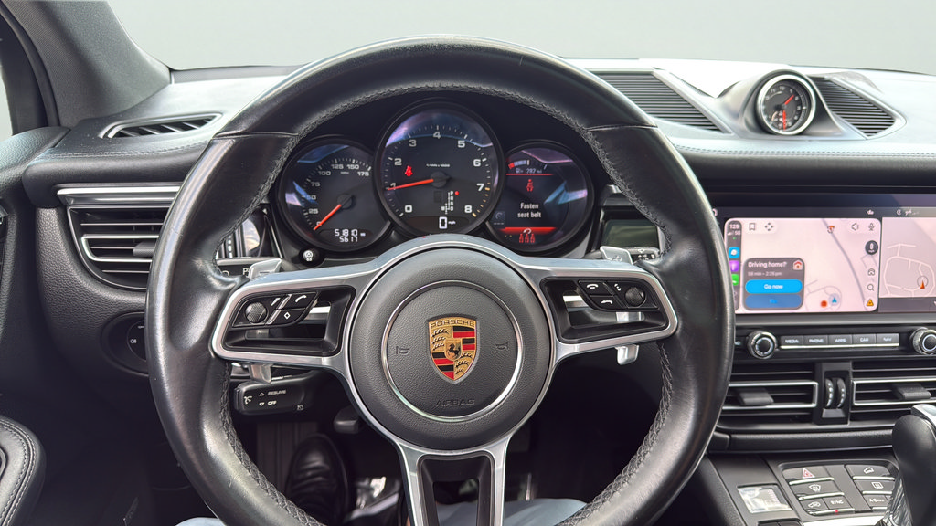 Used 2021 Porsche Macan AWD/4WD image 4