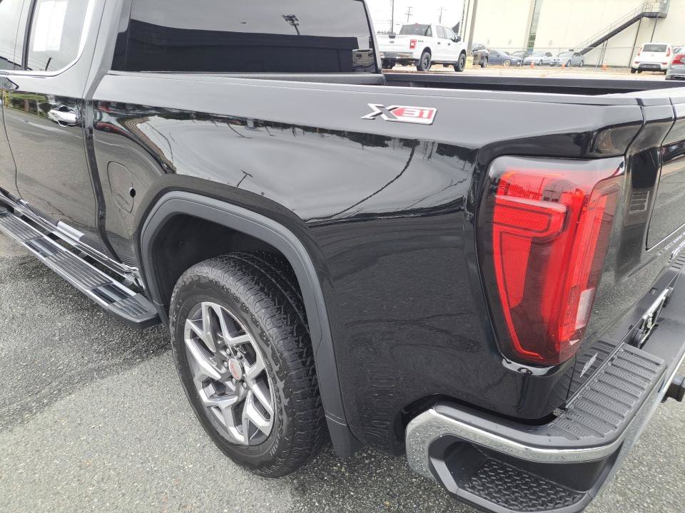Used 2023 GMC Sierra 1500 SLT w/ SLT Premium Package AWD/4WD image 20