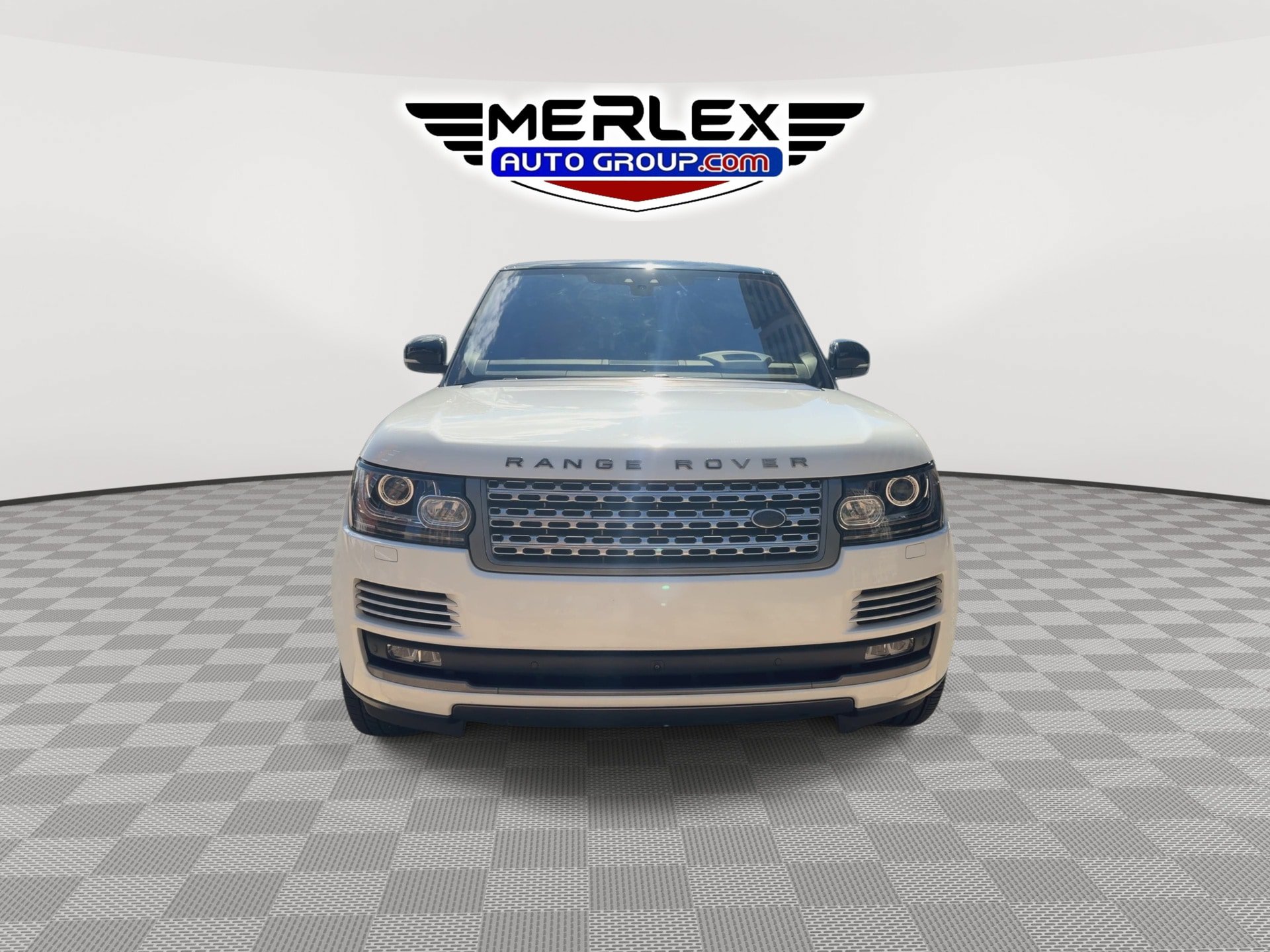 Used 2017 Land Rover Range Rover Long Wheelbase Autobiography AWD/4WD image 3