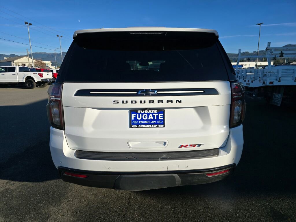 Used 2023 Chevrolet Suburban RST w/ Luxury Package image 7