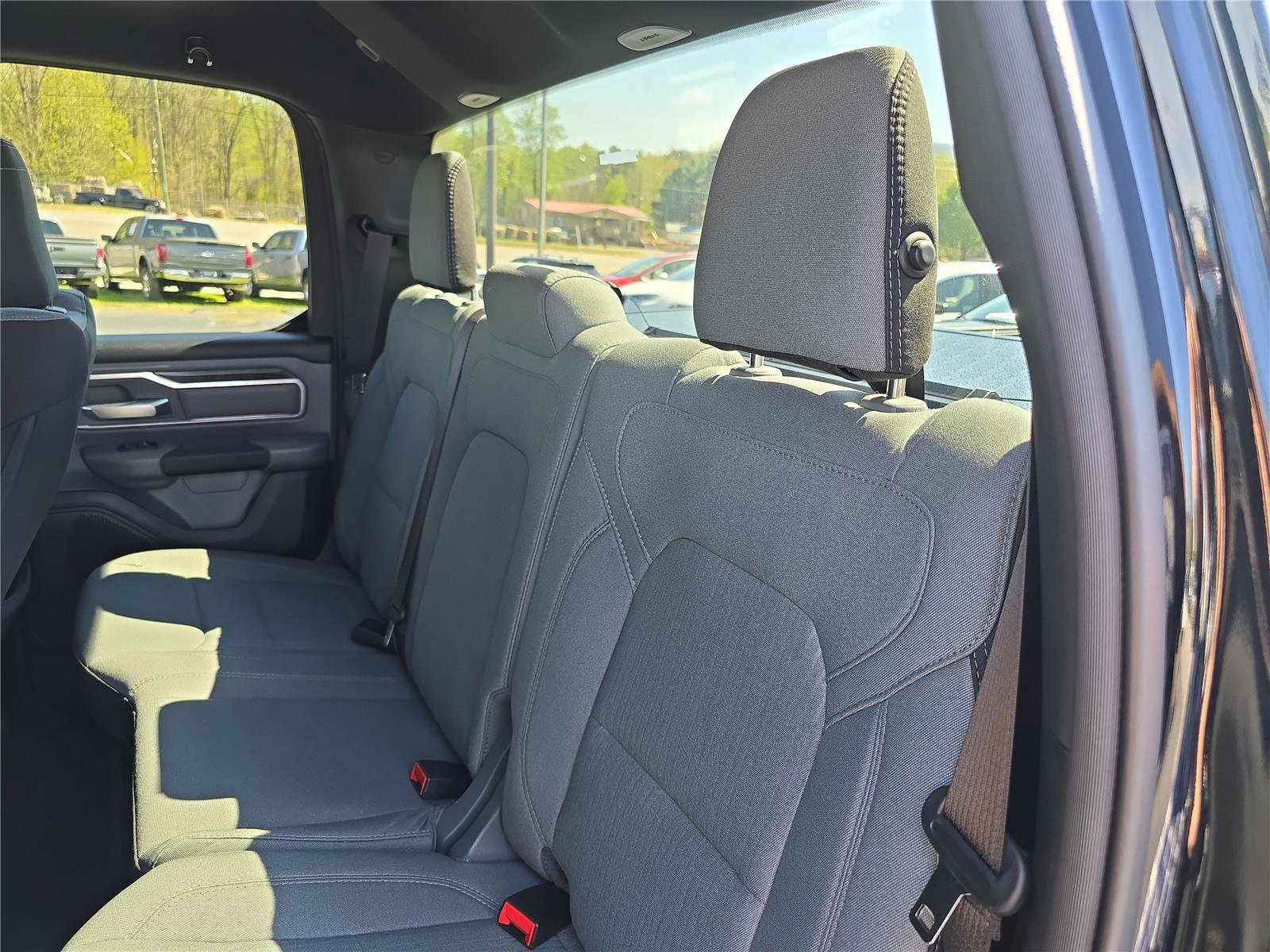 Used 2023 RAM 1500 Big Horn AWD/4WD image 15