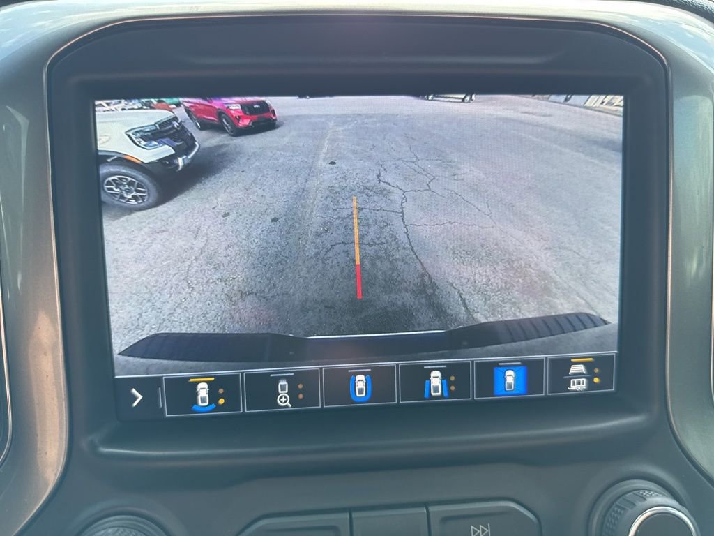 Used 2022 Chevrolet Silverado 2500 LTZ w/ LTZ Plus Package image 18