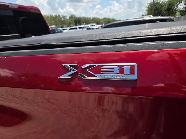 Used 2023 GMC Sierra 1500 Elevation w/ Elevation Premium Package AWD/4WD image 7