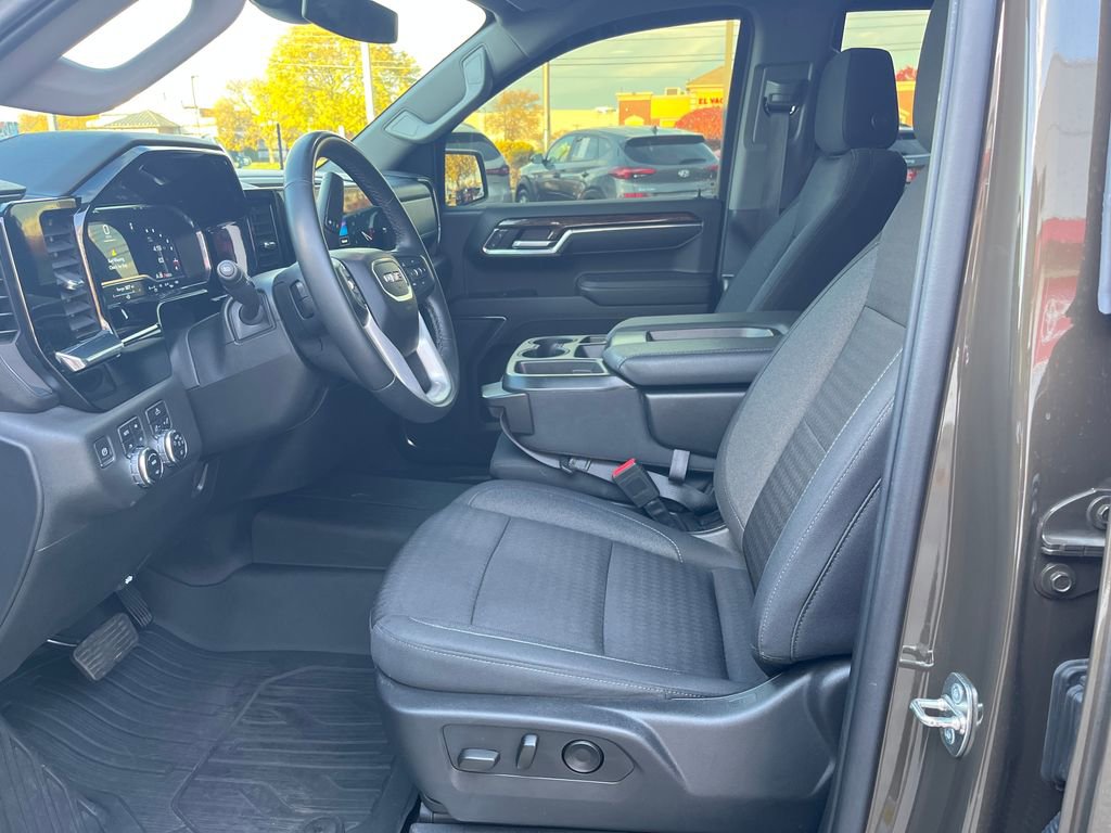 Used 2023 GMC Sierra 1500 Elevation image 11