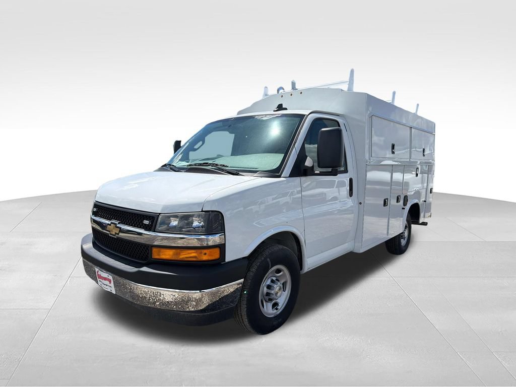 New 2025 Chevrolet Express 3500 w/ Power Convenience Package RWD image 3