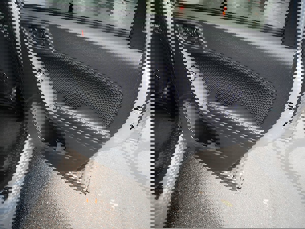 Used 2017 Subaru Forester 2.5i Premium w/ All-Weather Package image 25