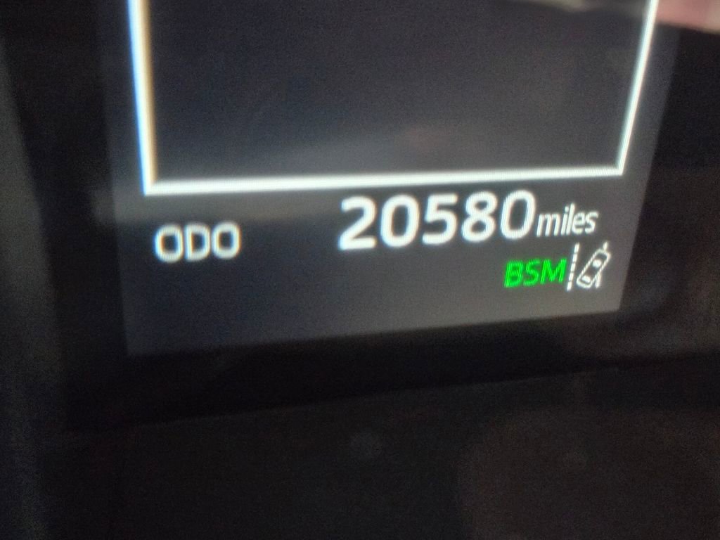 Used 2024 Toyota Camry LE FWD image 25