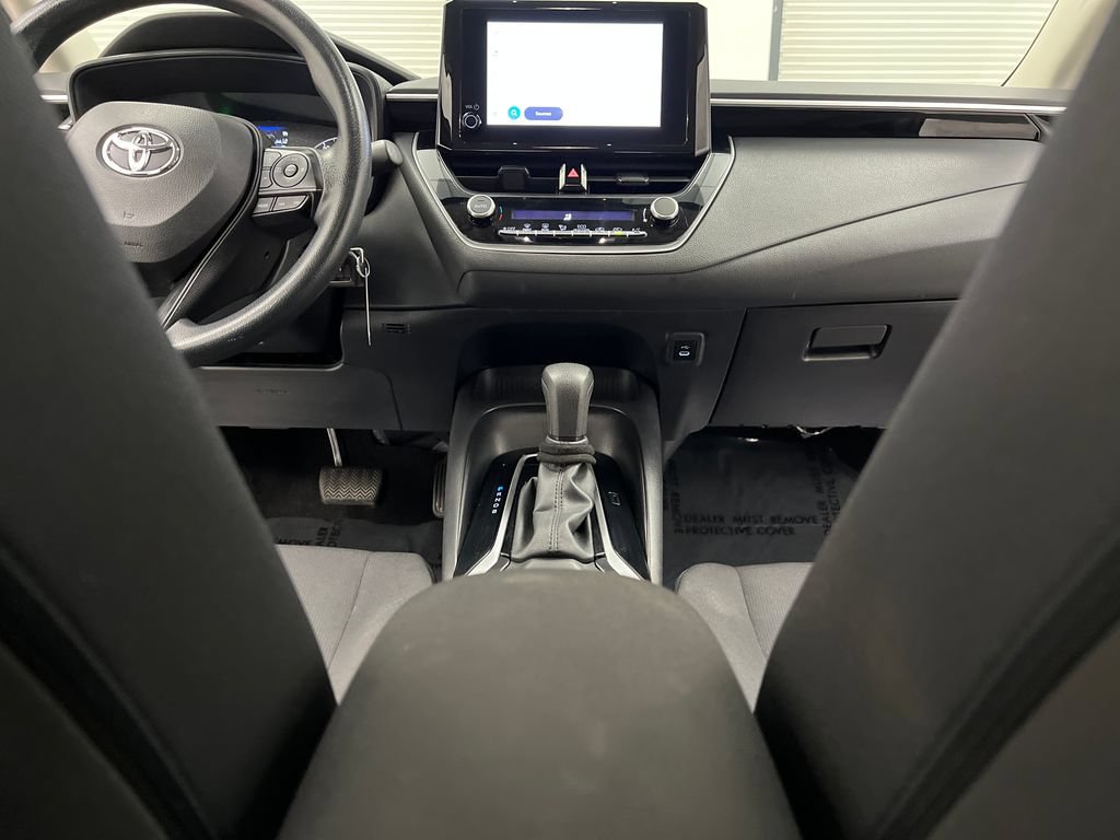 Used 2024 Toyota Corolla LE FWD image 39