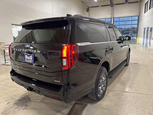 Used 2025 Ford Expedition Max Active image 5