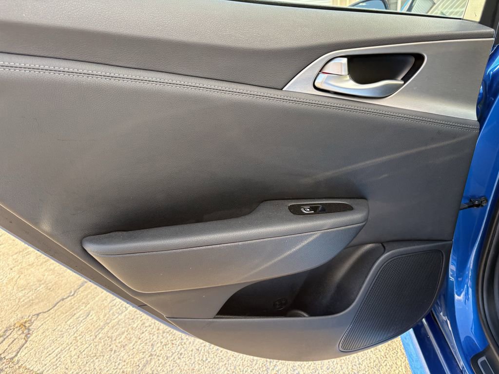 Used 2018 Kia Stinger GT image 19