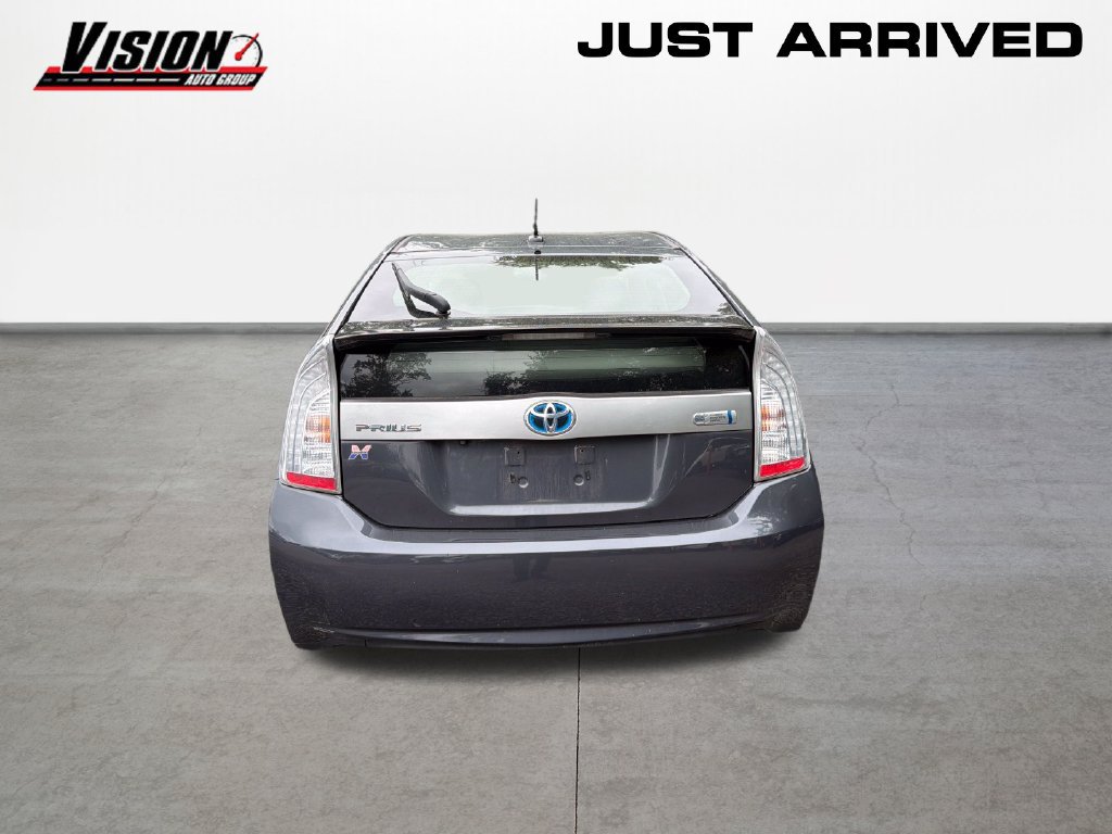 Used 2015 Toyota Prius Prime Plug-In Hybrid FWD image 6
