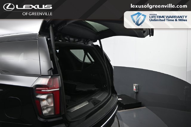 Used 2024 Chevrolet Tahoe Premier RWD image 29