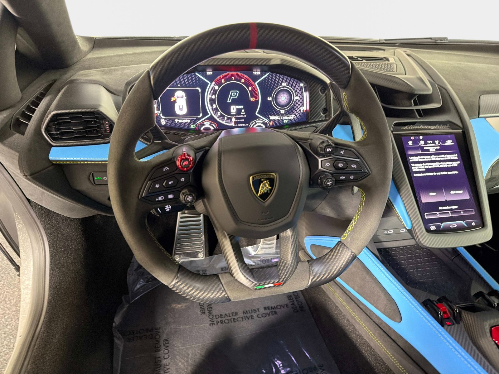 Used 2025 Lamborghini Revuelto image 35