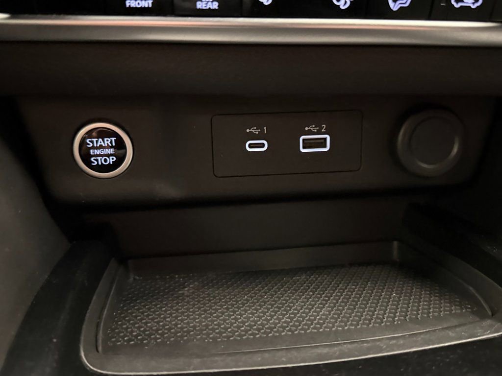 Used 2021 Nissan Rogue SV AWD/4WD image 15