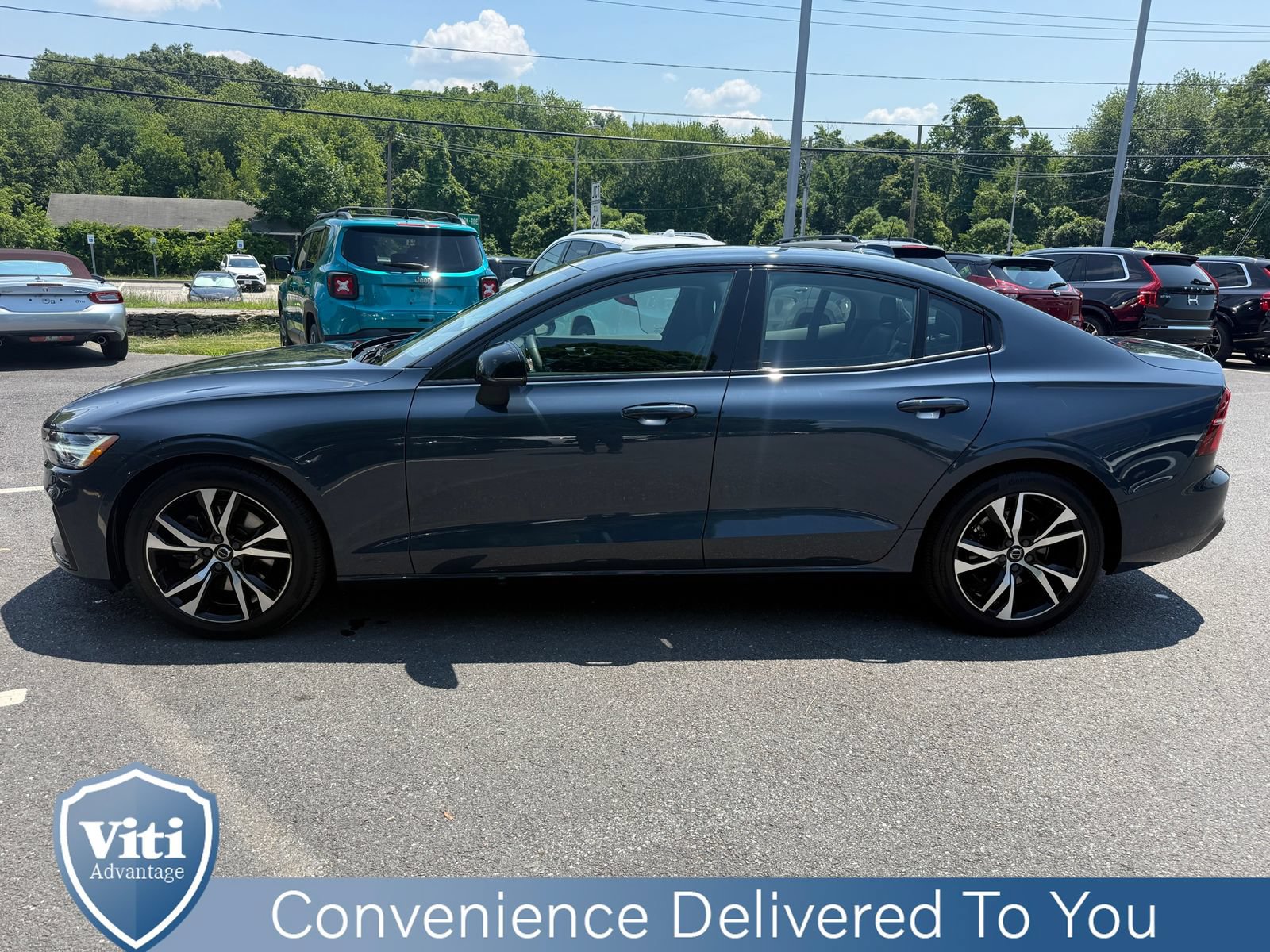 Used 2023 Volvo S60 B5 Plus w/ Climate Package AWD/4WD image 5