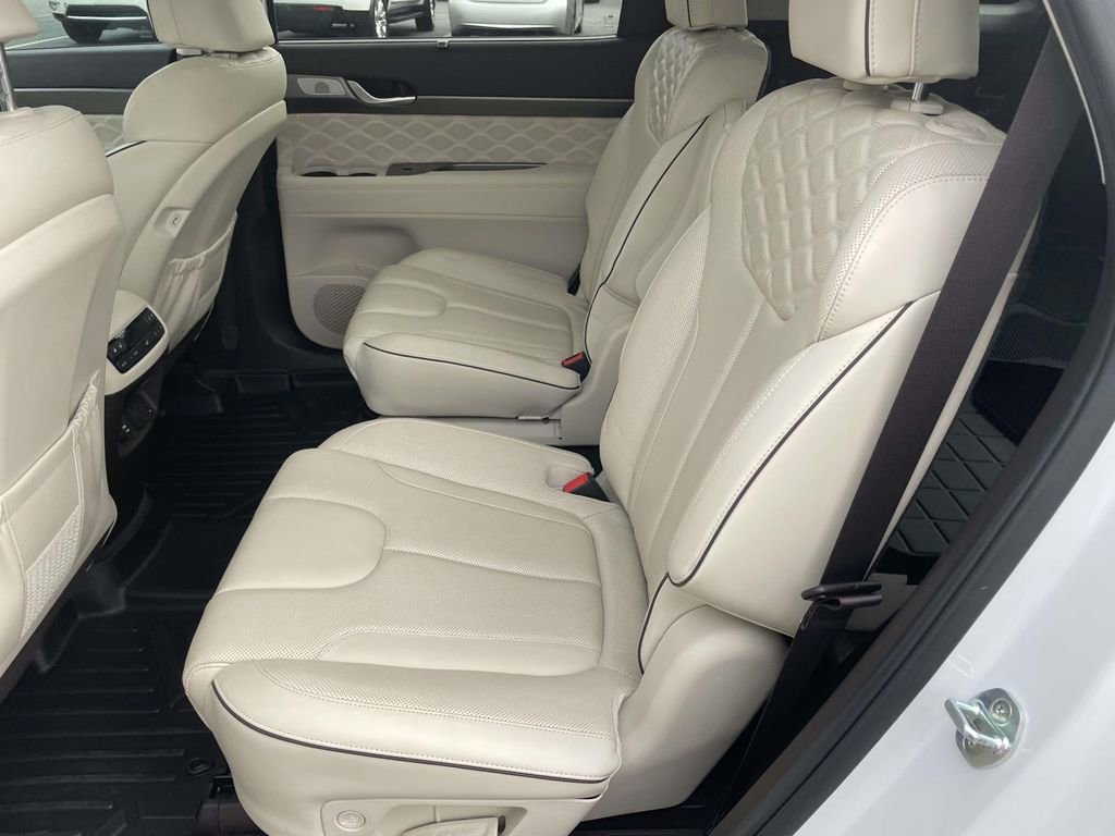 Used 2020 Hyundai Palisade Limited image 21