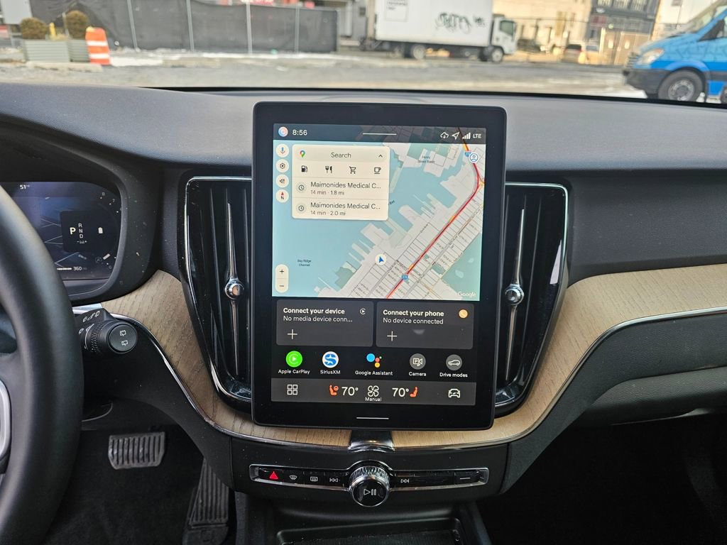 Certified 2026 Volvo XC60 B5 Core w/ Protection Package Premier image 24