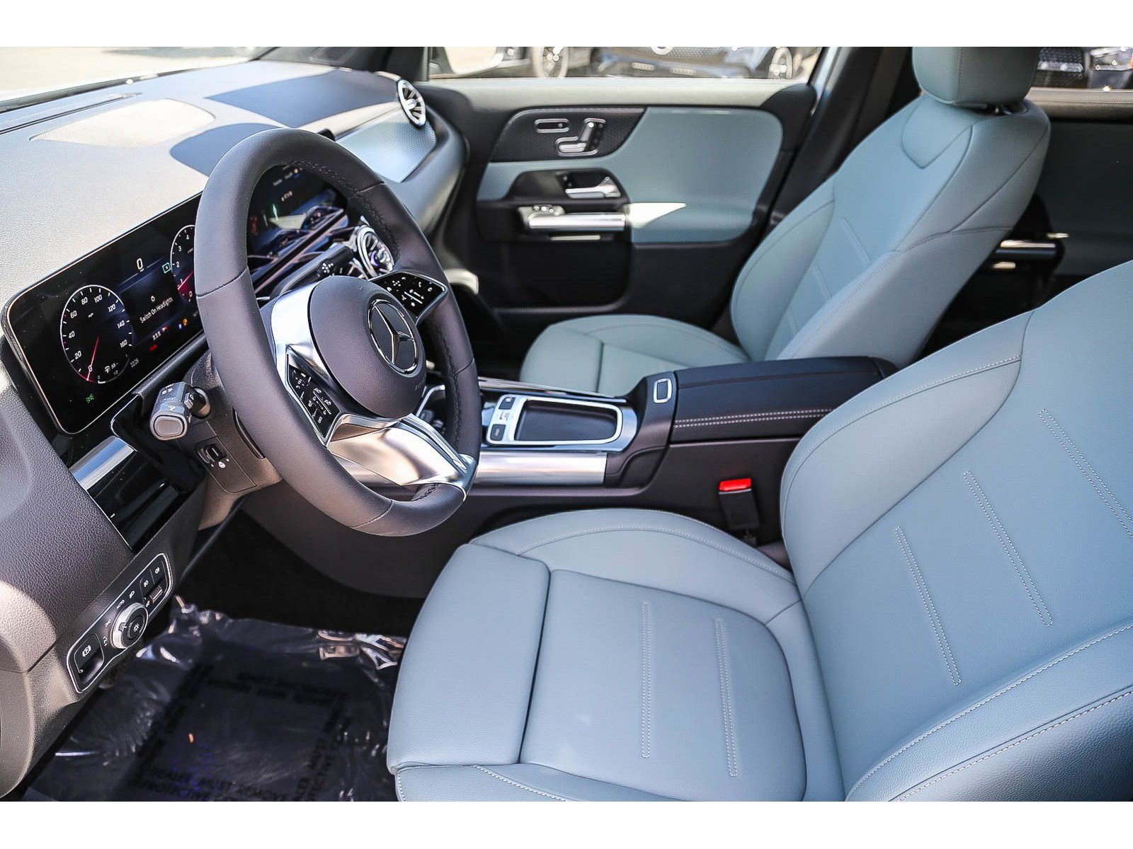 New 2026 Mercedes-Benz GLA 250 4MATIC image 17