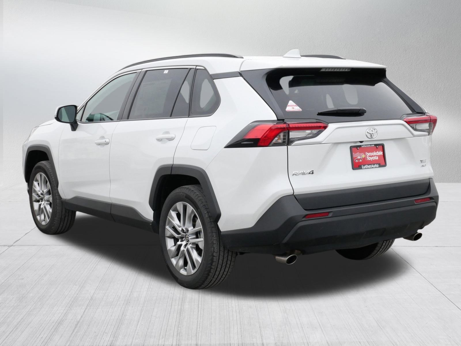 Certified 2025 Toyota RAV4 XLE Premium image 5