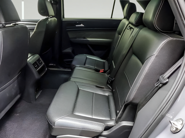 Used 2021 Volkswagen Atlas Cross Sport SE w/ Panoramic Sunroof Package AWD/4WD image 11