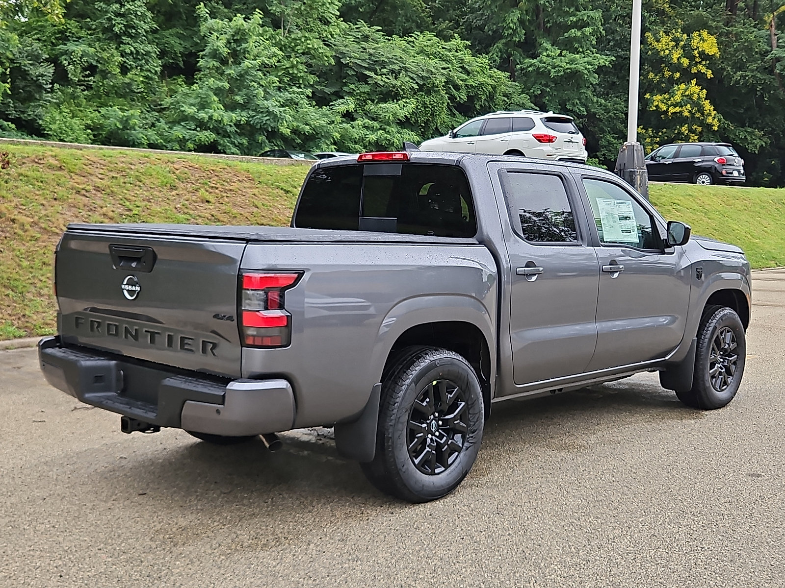 New 2026 Nissan Frontier SV AWD/4WD image 6