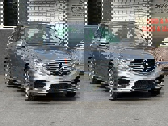 Used 2014 Mercedes-Benz E 350 Sedan w/ Premium 1 Package image 3