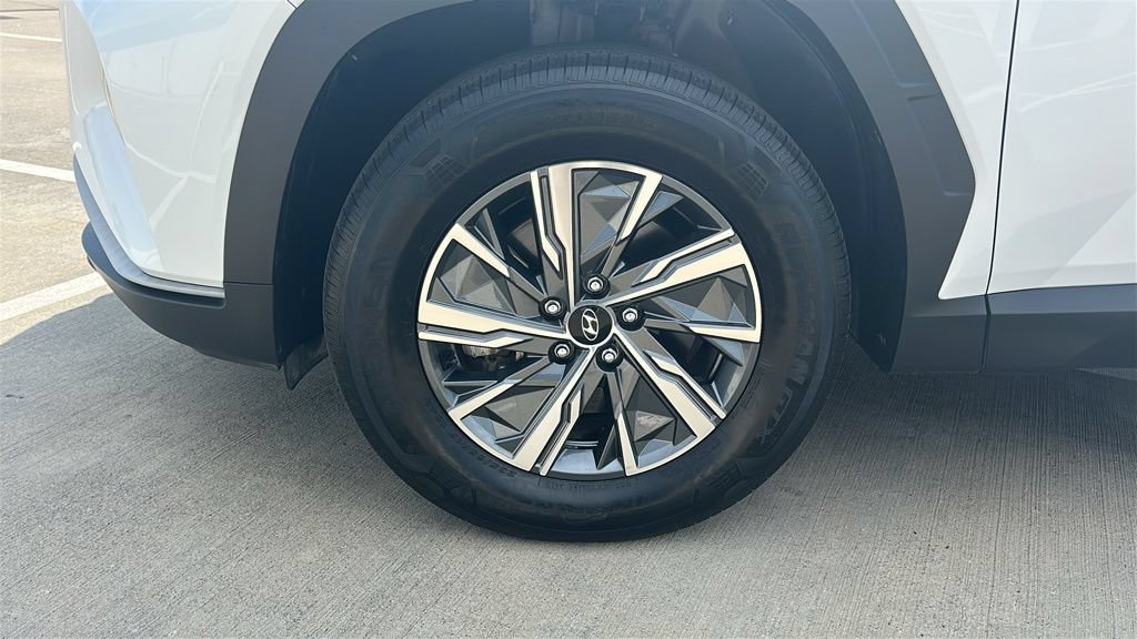 Used 2022 Hyundai Tucson Blue AWD/4WD image 7