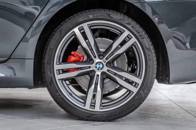 Used 2019 BMW 740i w/ M Sport Package RWD image 14