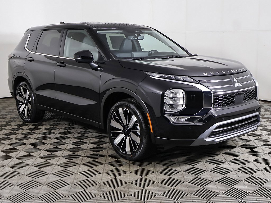 New 2025 Mitsubishi Outlander SE image 60