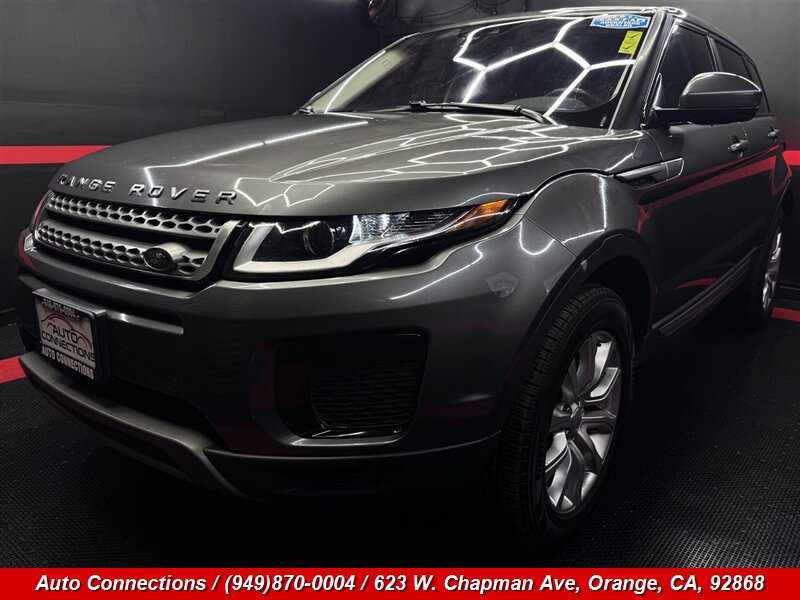 Used 2019 Land Rover Range Rover Evoque SE AWD/4WD image 26