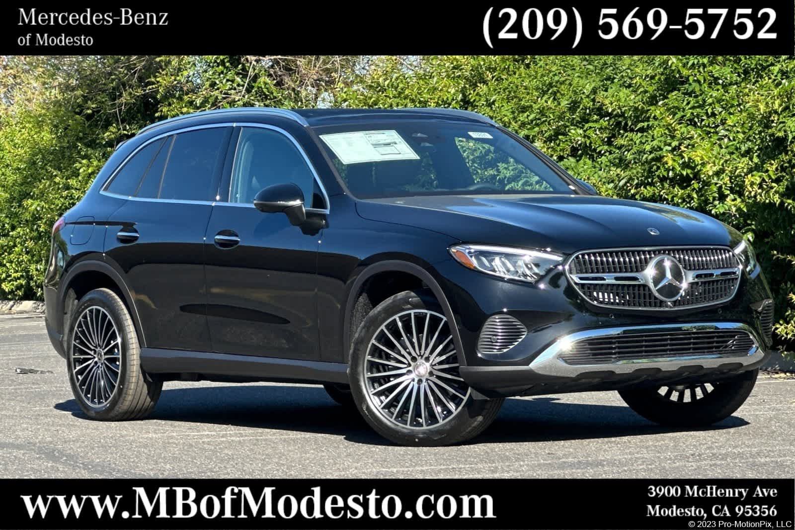 New 2026 Mercedes-Benz GLC 300 4MATIC image 1