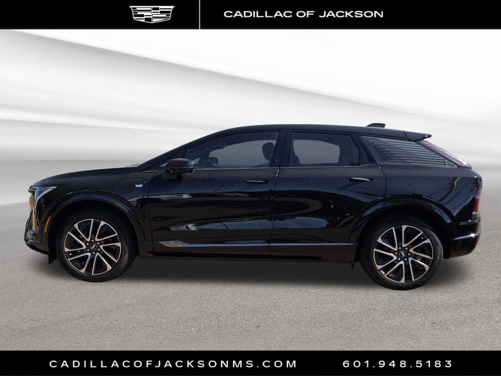 New 2026 Cadillac Optiq Sport 2 w/ LPO, Floor Liner Package RWD image 4