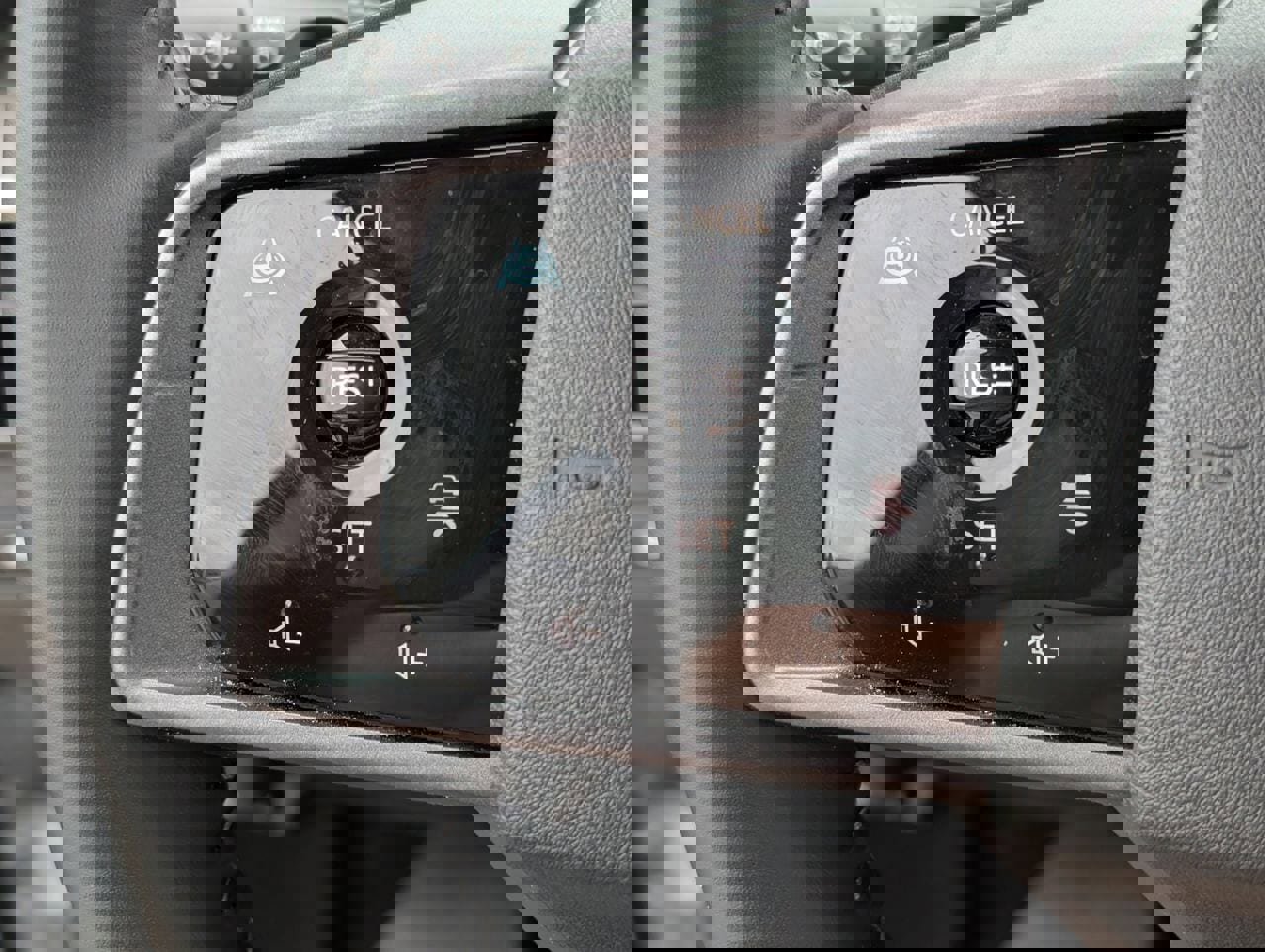 Certified 2025 Nissan Murano SL image 22