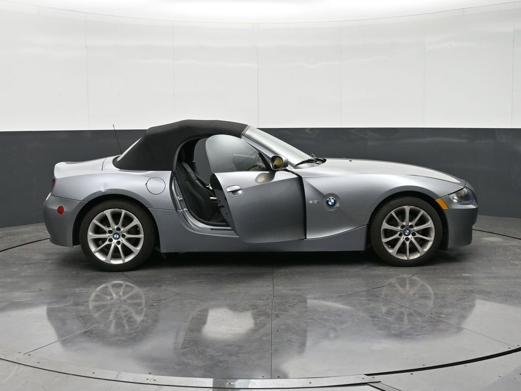 Used 2007 BMW Z4 3.0i image 29