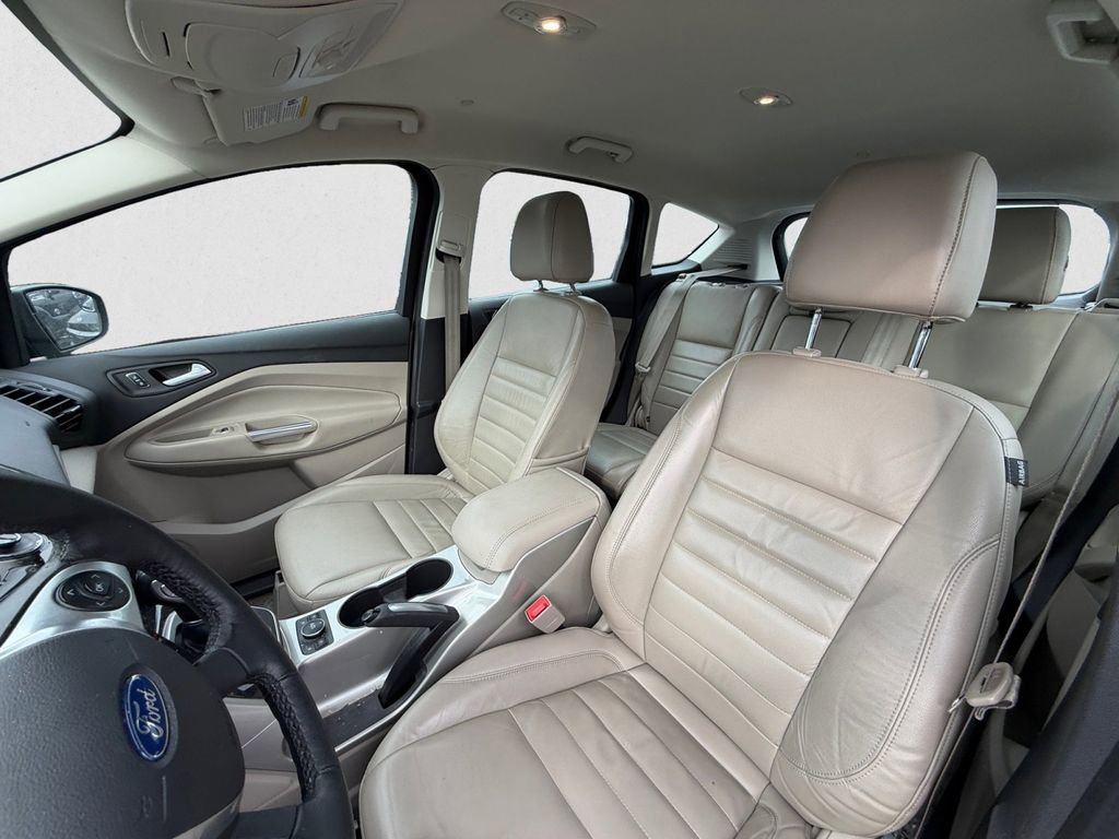 Used 2016 Ford C-MAX SEL w/ Equipment Group 302A image 8