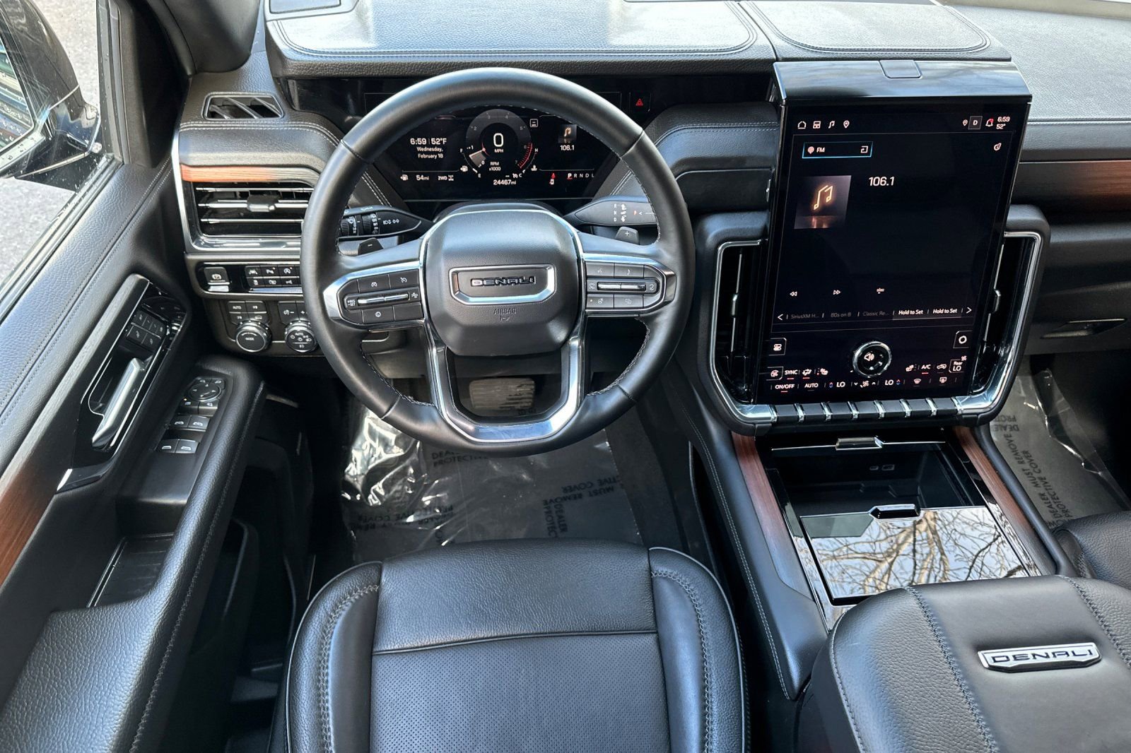 Used 2025 GMC Yukon Denali image 13