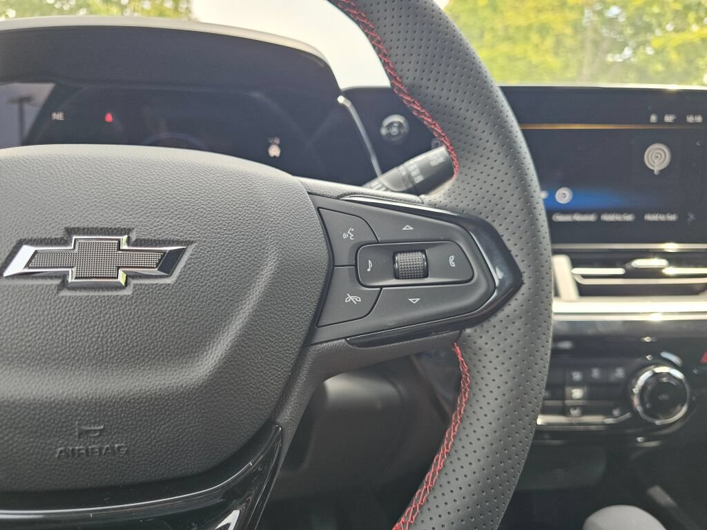 New 2026 Chevrolet Trax RS w/ Driver Confidence Package FWD image 19