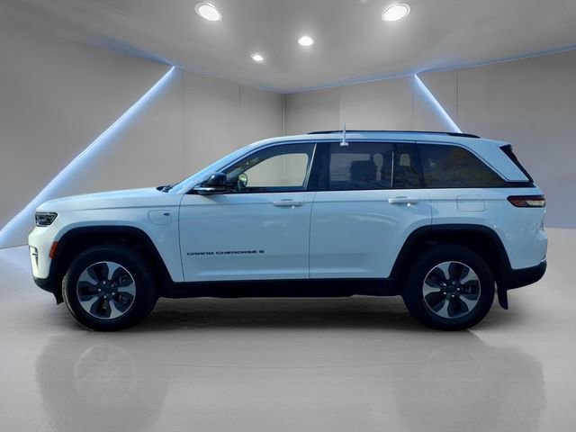Used 2022 Jeep Grand Cherokee Limited 4xe image 7