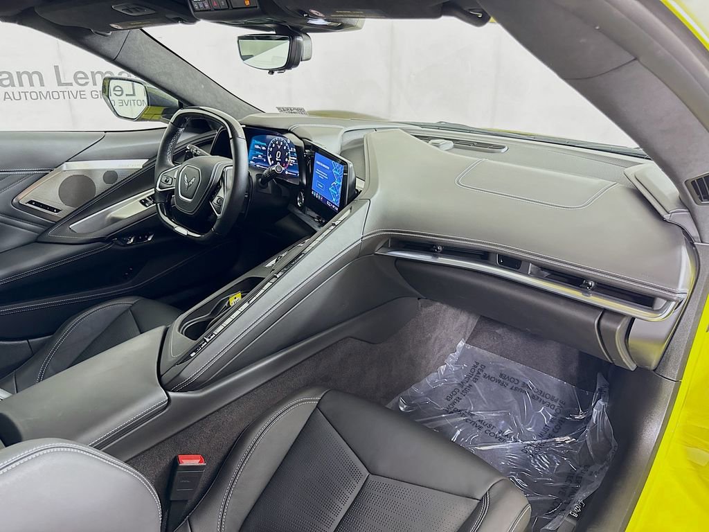 Used 2023 Chevrolet Corvette Z06 w/ Engine Appearance Package image 27