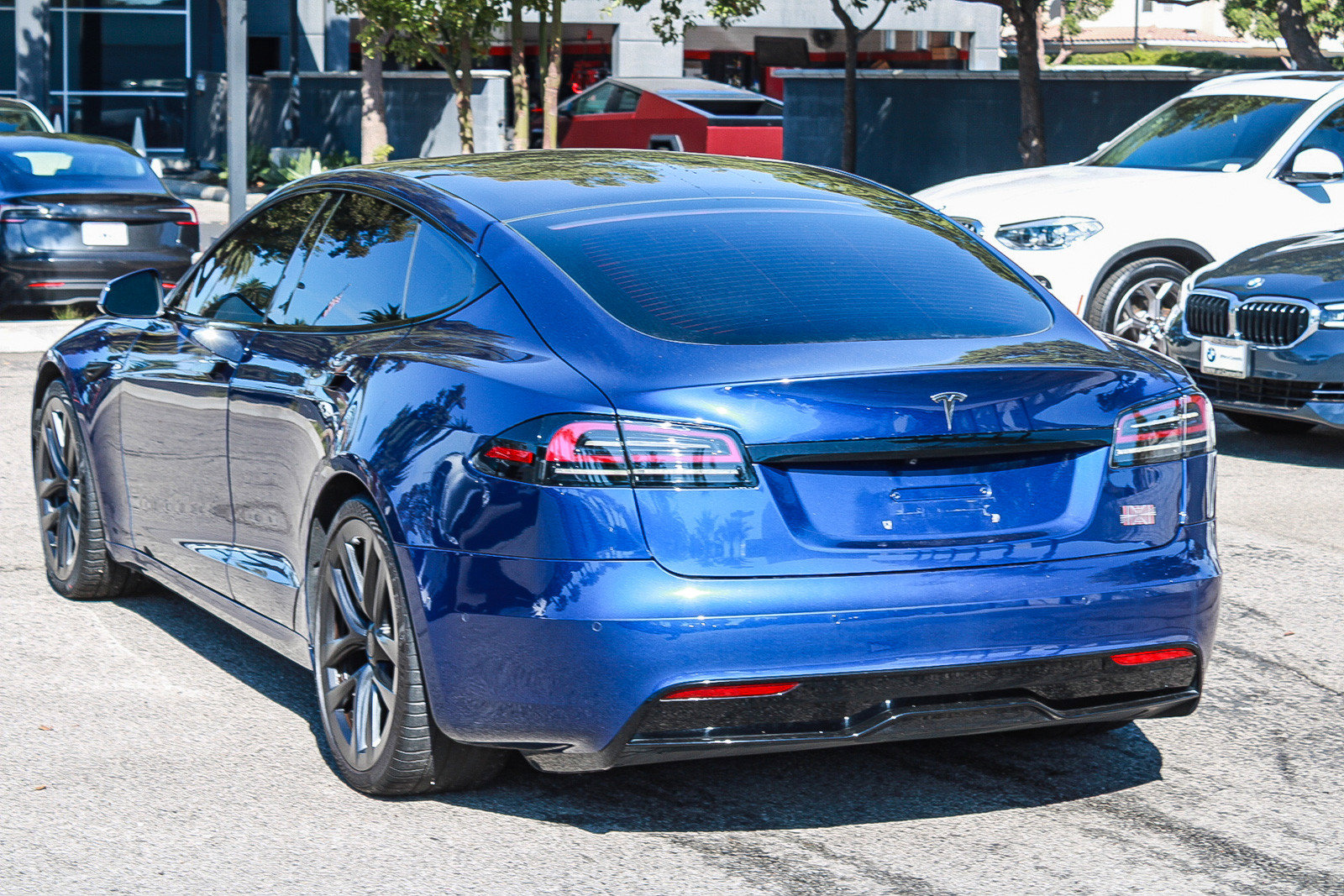 Used 2023 Tesla Model S Plaid AWD/4WD image 4