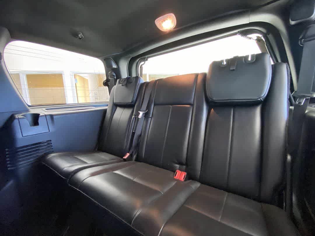 Used 2017 Ford Expedition XLT w/ Equipment Group 202A AWD/4WD image 27
