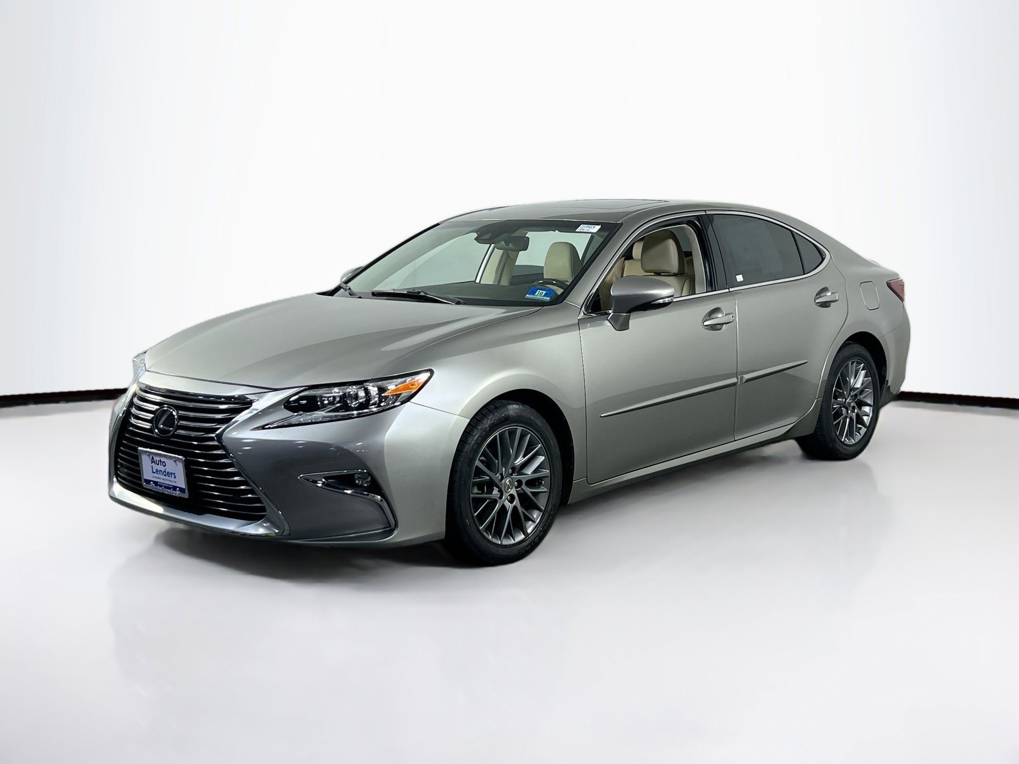 Used 2018 Lexus ES 350 w/ Navigation System Package FWD image 1