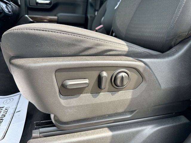 Used 2022 Chevrolet Silverado 1500 RST w/ Redline Edition RWD image 12