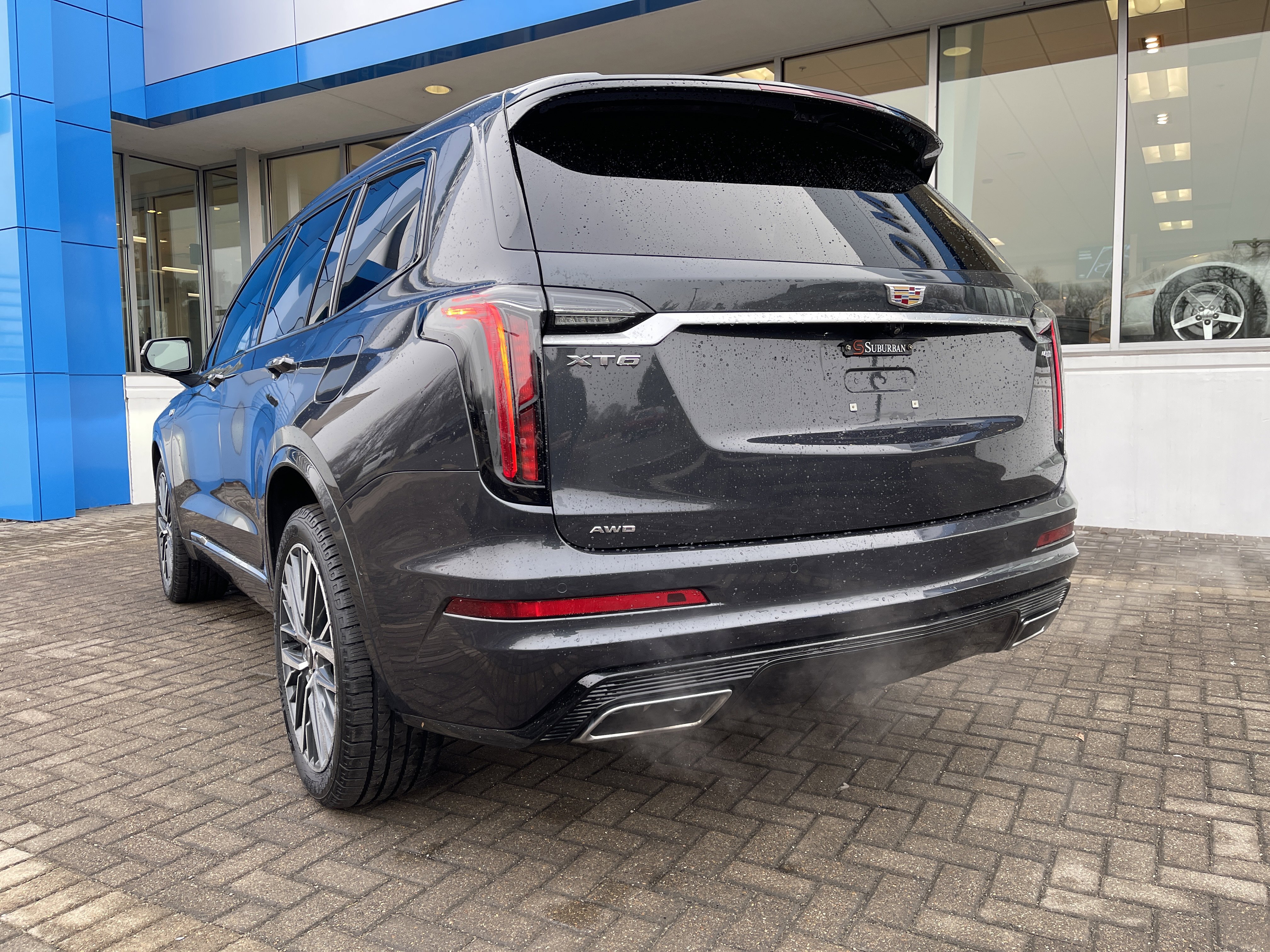 Used 2023 Cadillac XT6 Sport w/ Technology Package image 3