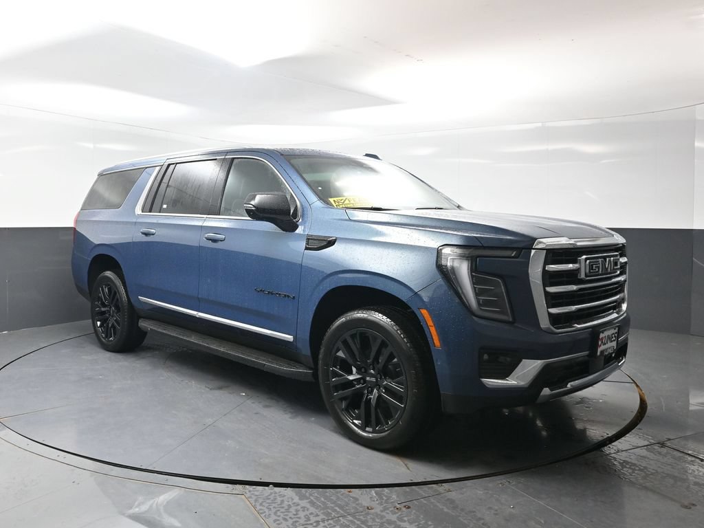 New 2026 GMC Yukon XL Elevation w/ Elevation Premium Package AWD/4WD image 4