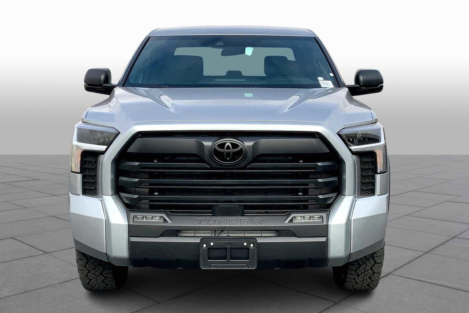 Used 2025 Toyota Tundra SR5 image 3